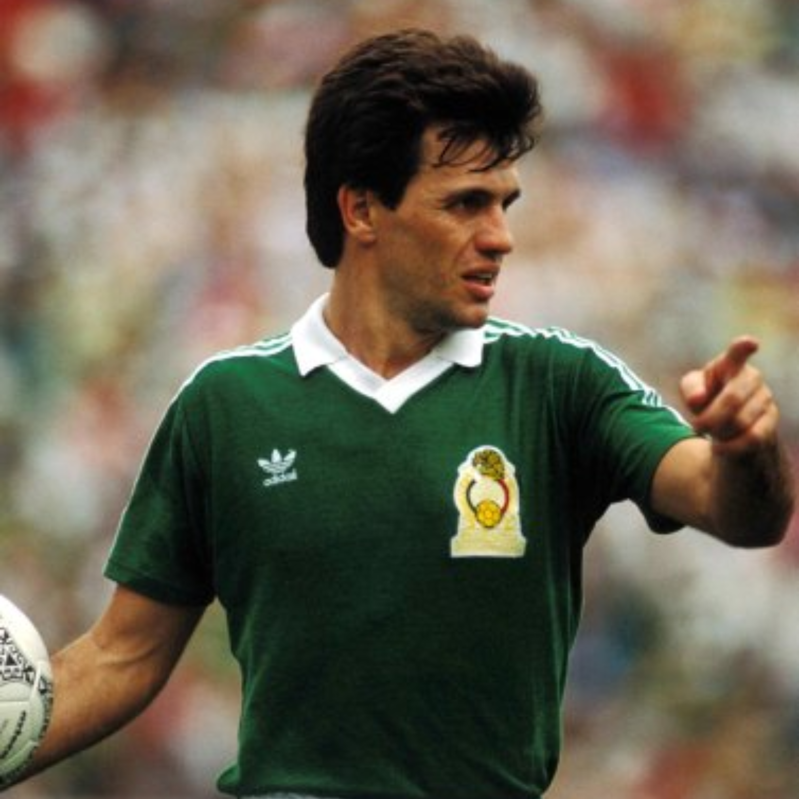 Camiseta local de México 1986
