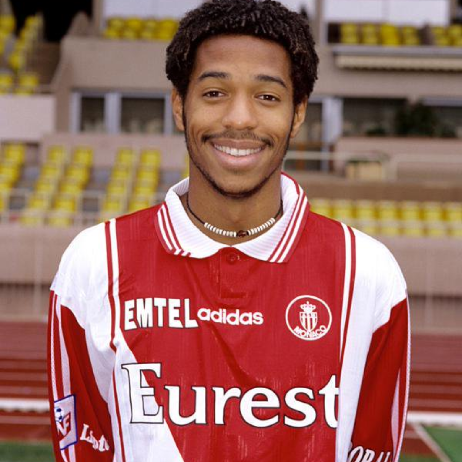 Camiseta de local del Mónaco 1996/97