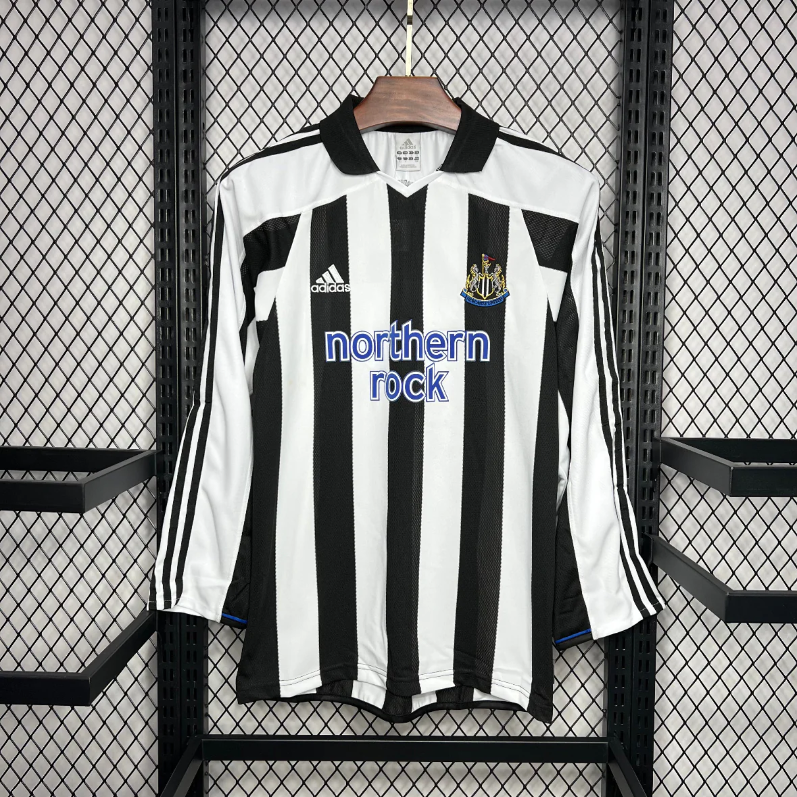 Camiseta local del Newcastle United 2003/04