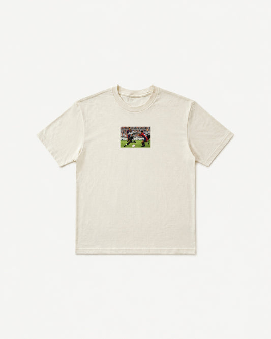 Newcastle United - Asprilla vs Barcelona T-Shirt