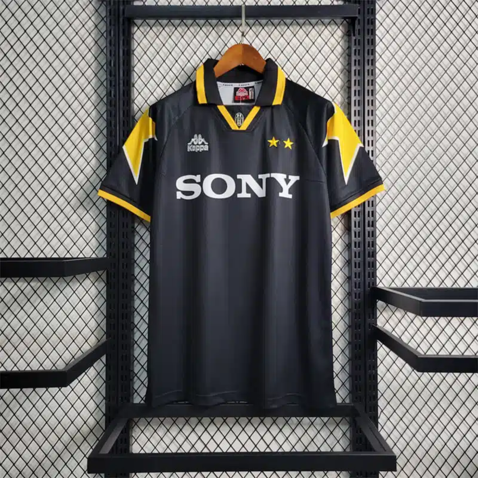 Juventus Away Shirt 1995/97
