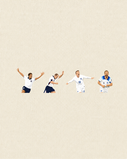 England - Strikers | Printed Club Classic T-Shirt