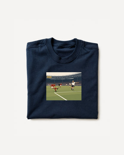 England - Hurst vs West Germany  T-Shirt